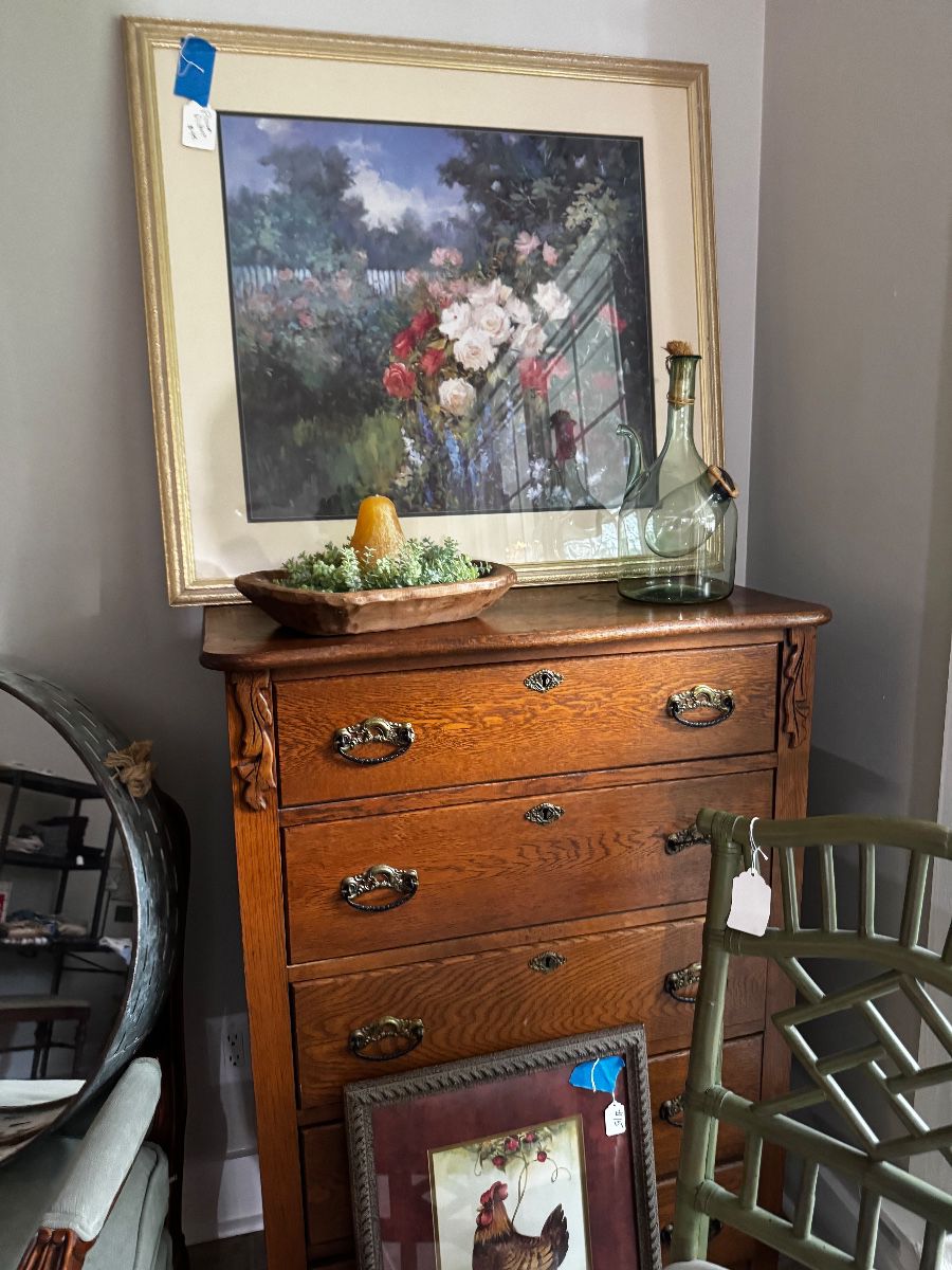 Antique dresser with mirror 