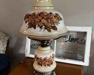 Hurricane lamp