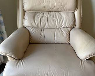 LaZBoy Manual Recliner