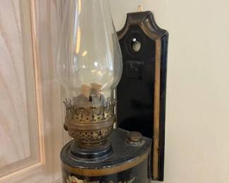 metal hanging kerosene lamp