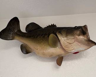 Largemouth Bass Taxidermy Mount