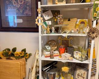 Sunflower, dinner trays, Corning ware, anchor hocking