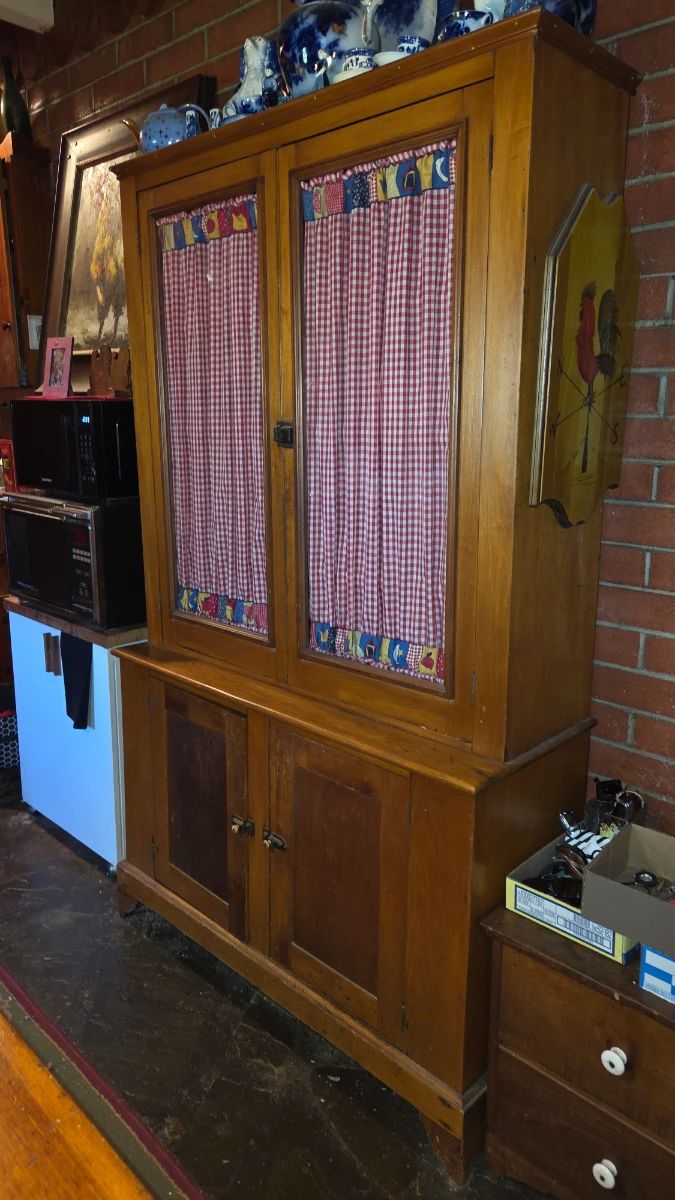 1 of 2 Stepback cupboards