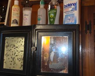 Metal medicine cabinet