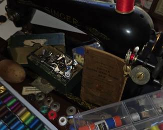 Singer Sewing Machine