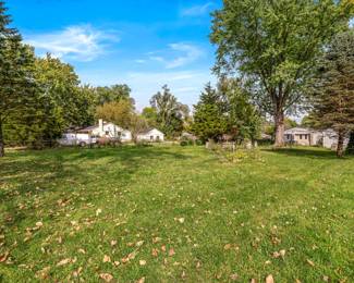 32 DSC 6984 mls