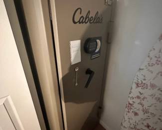Cabelas Signature Series Gun Safe B