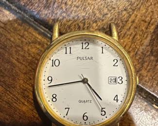 Pulsar VA Quartz Watch B