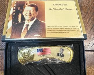 Ronald Reagan Commemorative Folding Pocket Knife