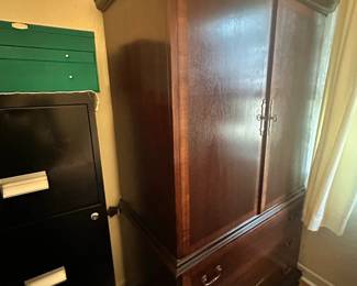 Traditional Mahogany Finish Armoire