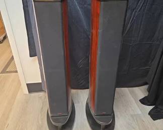 Pair of Onix Rocket RS750 Floor Standing Tower Speakers w Wood Veneer Case, 44 1 2 H