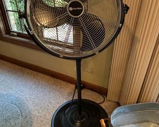 Utilitech Pedestal Fan