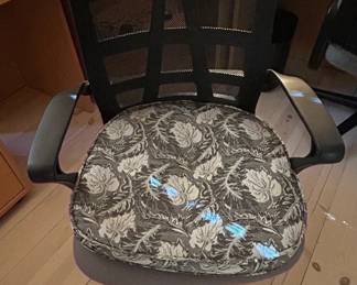 MidBack Mesh Office Chair
