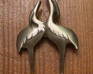 M. Shields Silversmith of Williamsburg, Virginia designer pewter blue herons pin