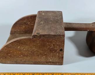 Primitive wood scoop