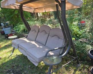 Freestanding outdoor swing with canopy