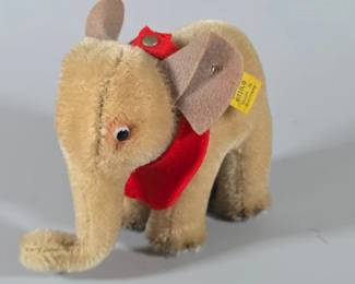 Vintage Steiff mohair elephant, made in Germany around 1950