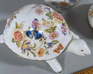 Aynsley 'Cottage Garden' turtle trinket dish