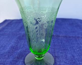 k 1930s Era Green Uranium Glass Tumbler