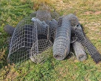 g Large Assortment of Chicken Wire