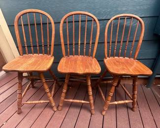 f Set of 3 Tall WindsorStyle Wood Swivel Chairs