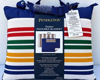 b Pendleton Outdoor Packable Blanket