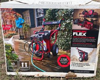 g New in Box TroyBilt FLEX 3,000 PSI Pressure Washer