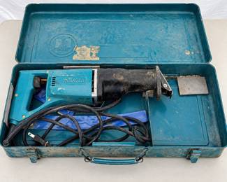 g Makita JR3000V Reciprocating Saw