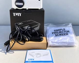 e TMY Compact White Multimedia Projector