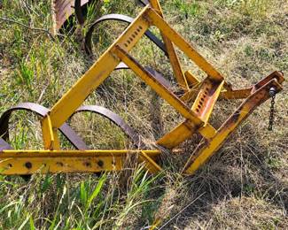 c Vintage SpringShank Field Cultivator