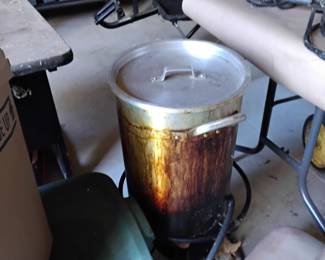 Turkey fryer