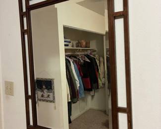 Matches queen bed