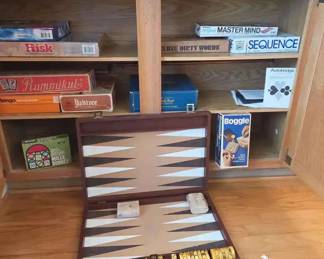 NE160Collectable Backgammon Game And Miscellaneous Games