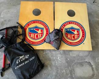 NE135Cornhole And 4 Player Disc Golf