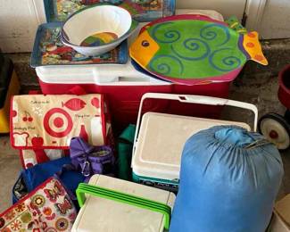 NE165Coolers, Picnic Serving Trays Plus More