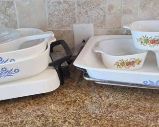 NE142Corning Ware Serving Trays And Bowls