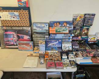 New In Box- Vintage Models & Collectablesfrom Hobby Shop Liquidation