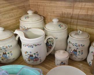 Heartland Canisters