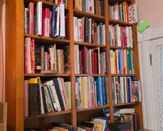 Large Library full of Teaching / Home-schooling Material
