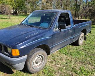 1989 Isuzu, 4 cyl., 2wd Pickup
