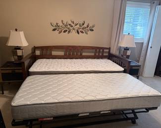 twin trundle bed