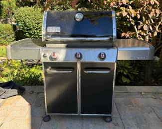Weber Genesis 3 Burner Propane Grill