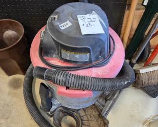 #220	Huskey Wet/Dry Vac 9 Gallon	 $25.00 