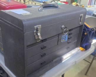 #101	Toolbox 7 Drawer Machinist Tool Box 21" x 13.5"w/key	 $75.00 