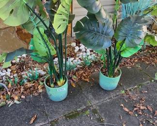 #253	Glazed Pottery Planters w/leaf Design - set of 2 - (fake plants) - 9"x9"	 $20.00 