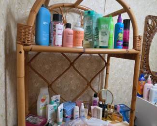 Hair, body and face items