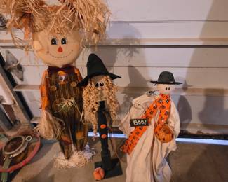 Fall and Halloween porch decor