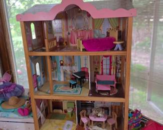 Large wood doll House