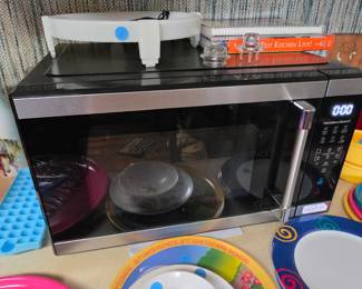 Microwave