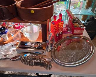 Vinegar bottlws with matching salt and pepper shakers, chrome serving plate, fish shaped jello mold